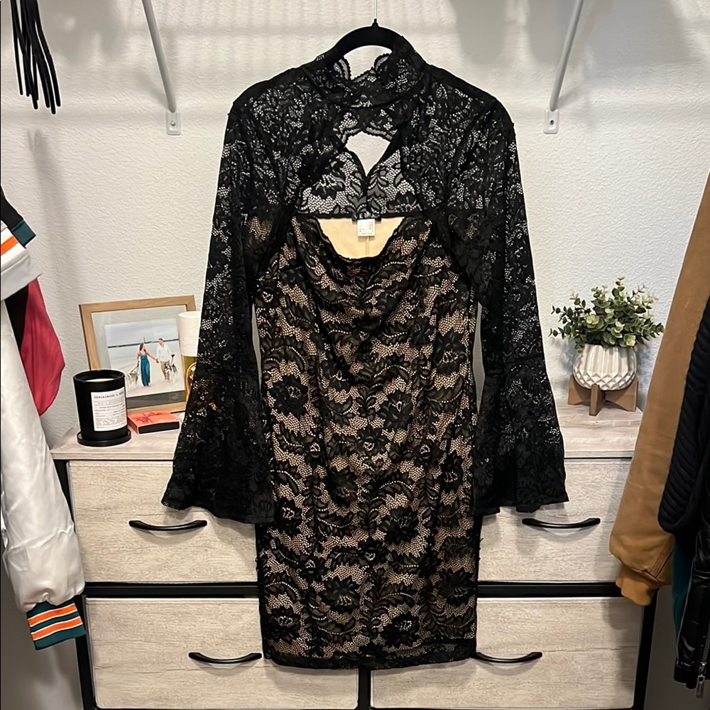 Elegant Black Lace Dress